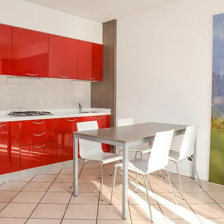 Franca 2* Arco