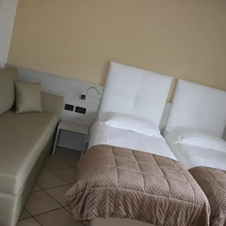 Aparthotel Franca Arco